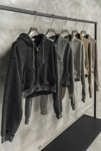 Custom Wholesale Oversized Fashion Sportswear 100% Cotton Fleece Breathable Quick Dry <b>Men</b> <b>Cropped</b> Pullover Hoodie Short DDP - Product Image 2