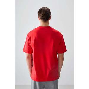T-shirt basique pour homme Air Jones, coupe ample, en coton épais texturé, mélange de polyester et de spandex, couleur Fiesta - Product Image 5