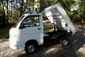 Camion à benne basculante Daihatsu Hijet 4x4 d'occasion de 1999 - Product Image 2