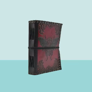 Diario de cuero genuino hecho a mano indio, diario de cuero de mariposa, diario de cuero en relieve, cuaderno personalizado - Product Image 1