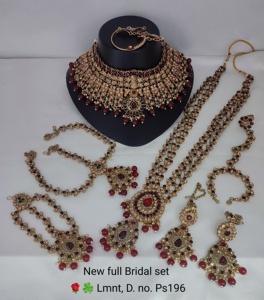 Conjunto de collar de joyería nupcial completo antiguo de diseñador chapado en oro tradicional indio y de moda WithMaangTikka para niña y Mujer - Product Image 4