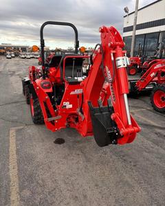 Tractor Compacto KIOTI CX2510 4WD – Diésel Listo para Trabajar - Product Image 3