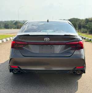 รถยนต์โตโยต้า อวาลอน ปี 2018 สภาพดี - Product Image 5