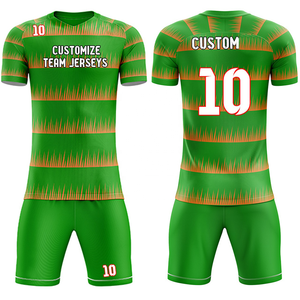 โพลีเอสเตอร์ 100% หลายการออกแบบชุดฟุตบอลผ้าคุณภาพโพลีเอสเตอร์ระบายอากาศสําหรับผู้ชายเสื้อผ้ากีฬาที่มีหลายสีขนาด - Product Image 5