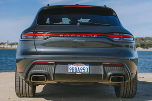 SUV Po1r Sc1he M.a C.an 2024 Usado en Buen Estado, Paquete Premium Plus, Volante a la Izquierda, Asientos de Cuero, Cámara Trasera, Faros de Xenón, Pantalla Táctil - Product Image 4