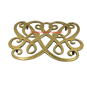 Último diseño Vintage Virginia Metal Crafters salvamanteles de latón macizo cocina decorativa soporte de placa caliente y decoración de mesa coleccionable - Product Image 1