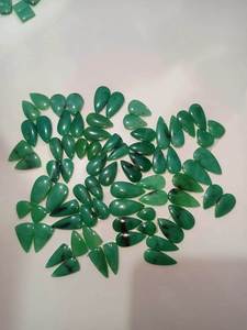 ราคาผู้ค้าส่งอัญมณีหลวมลูกปัดสีเขียวธรรมชาติคู่ Chrysoprase คู่ทําเครื่องประดับอินเดียจํานวนมากคุณภาพสูงพิเศษ - Product Image 6
