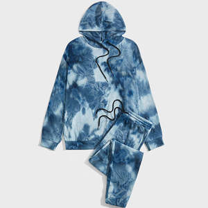 Conjunto de 2 piezas personalizado para hombre: Sudadera con capucha de algodón 100% transpirable con bordado desgastado y pantalones de chándal acampanados. - Product Image 1