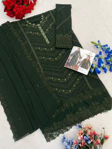 Costume pakistanais en faux georgette lourd avec broderie et séquence, travail de khatli, salwar kameez pour la vente à l'exportation - Product Image 3