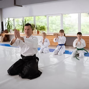 Traje de Karate transpirable ligero hecho a medida con costura reforzada y cinturón para uniformes de entrenamiento - Product Image 5