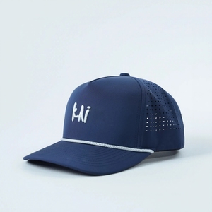 Casquette de golf ultra-légère et respirante, logo personnalisé sur le devant, casquette à 5 panneaux avec cordon, perforations découpées au laser, casquette de sport unisexe décontractée à fermeture snapback - Product Image 3