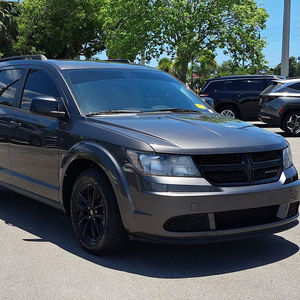 Journey SE d'occasion 2020 avec volant à gauche, sièges en cuir, caméra de recul - Product Image 1