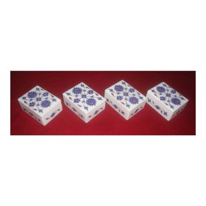Boîte en marbre incrusté faite à la main, la plus belle et la plus attrayante, pour la décoration de la maison et les cadeaux d'entreprise - Product Image 1
