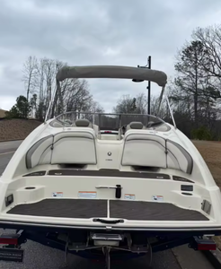 Yamaha SX240 Usada de 2015, 24 Pies, Dynamicss, 360 hp, 12 Personas, Motor Interior, JetBoat, Deporte, Ocio, Aventura Familiar con Remolque - Product Image 4