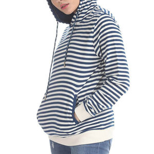 Sweats à capuche pour femmes de qualité supérieure, dernière mode, qualité supérieure, impression de logo personnalisée, meilleur design, fabriqué au Pakistan. - Product Image 3