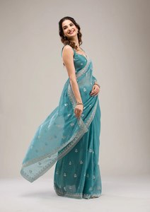 Vêtements de fête de mariage de luxe Designer de mode Pur Banarasi Cuivre Zari Tissage Saree en soie douce du fabricant indien - Product Image 3
