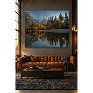 Impresión en Lienzo de Montañas en la Mañana de Otoño Reflejadas en un Lago de Fida - Product Image 4