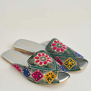 ขวดน้ำลึกสีเขียวหลากสีปักลายเทรนด์แฟชั่นกันลื่นพิมพ์ลายซาตินด้านบนหนังแท้ด้านนอก khussa - Product Image 1