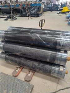 Rouleaux de tissu PE personnalisables fabriqués en usine dans un style simple avec diverses options GSM et couleur Caractéristique étanche - Product Image 2