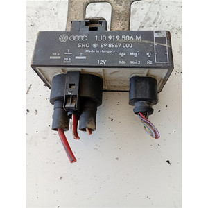UNIDAD DE CONTROL DE BUJÍAS DE INCANENTACIÓN SKODA Fabia S. Wagon 1ª Serie gasolina 1200 (99>07) - Product Image 2