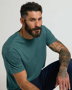 Camiseta a la moda para hombre, ropa informal personalizada, proveedor de ropa de calle, ropa cómoda para uso diario, suministro al por mayor a granel - Product Image 4