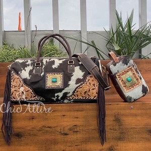 Sac de sport et cosmétique usiné à la main personnalisable avec pierre turquoise en cuir de vachette ensemble de voyage de grande capacité pour femmes - Product Image 1