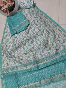 Fait sur mesure 100% coton imprimé pour dames et filles pour toutes les saisons disponibles dans les tailles dans les tons de couleur rouge et blanc. - Product Image 3