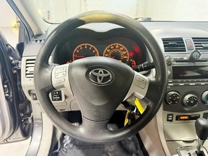 รถยนต์มือสองที่ได้รับการรับรอง ปี 2011 โตโยต้า โคโรลล่า รุ่น LE สี น้ำมันเบนซิน เครื่องยนต์ 1.8 ลิตร ระบบขับเคลื่อนล้อหน้า เกียร์อัตโนมัติ - Product Image 2