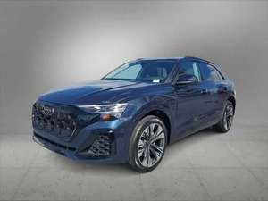 Audi Q8 Premium Plus 2025 Seminuevo en Excelentes Condiciones - Product Image 4