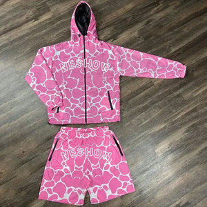 Vente en gros haut et pantalon léger en polyester à impression personnalisée avec fermetures à glissière survêtements coupe-vent pour hommes ensemble de survêtements et shorts 2 pièces pour hommes - Product Image 3