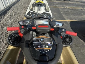2025 Sea-Doo RXP X 300 Herramientas de montaje con descuento del proveedor verificado para bricolaje Soporte personalizable OEM y ODM - Product Image 2