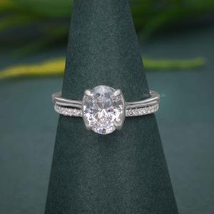 Anillo de Compromiso con Diamante Cultivado en Laboratorio con Corte Ovalado Estilo Antiguo, Certificado IGI, VVS, con Engaste de Oro de 14k para Mujer - Product Image 5