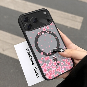 Coque de téléphone magnétique à motif floral pour iPhone 11 à 17 Pro Max, en TPU souple, design floral blanc, unisexe - Product Image 4