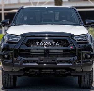 Toyota Hilux 2023 d'occasion en excellent état, automatique, conduite à gauche, intérieur cuir R20, caméra de recul, toit ouvrant, 4.1-6L, 300-400 ch - Product Image 1