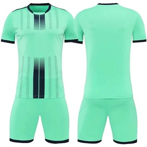 Maillot de football unisexe de haute qualité, uniformes et tenues de football, manches courtes, respirant, léger, vêtements de football par sublimation - Product Image 3