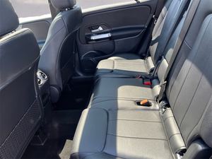 SUV G-L-B 250 4MATIC USADO CON CUIDADO, 8 VELOCIDADES, 221 HP, TRANSMISIÓN AUTOMÁTICA, LISTO PARA LA VENTA - Product Image 3