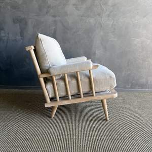 Style nordique moderne Simple Log Design tissu en bois massif canapé monoplace pour petite famille pour appartement hôtel nouveauté vie - Product Image 2