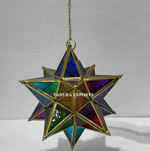 ที่แขวนแก้วรอมฎอนทันสมัยได้รับการออกแบบให้มีเส้นสายที่สะอาดและแสงสว่างผสมผสานสไตล์ร่วมสมัยกับความอบอุ่นในเทศกาลรอมฎอน - Product Image 6