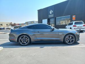 จัดส่งรวดเร็วสำหรับรถฟอร์ดมัสแตง 5.0L V8 ปี 2016 มือสอง แบบพวงมาลัยขวา-ซ้าย - Product Image 2