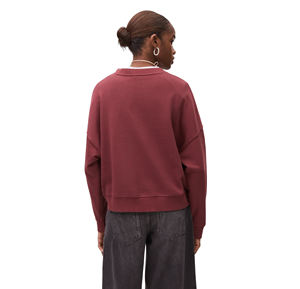 Sudadera de Invierno Personalizada para Mujer con Bordado, Diseño Liso con Estampado Frontal, Cuello Redondo, Detalle en Relieve, 100% Algodón, Talla Grande - Product Image 4