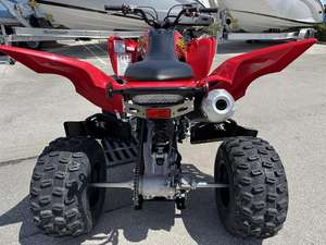 Venta de motocicletas utilitarias Raptors 700R SE 2025, listas para exportación - Product Image 5