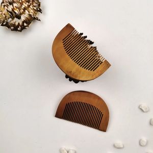 Peine de Madera Antiestático para un Peinado Suave, Hecho a Mano por un Proveedor Indio - Product Image 5