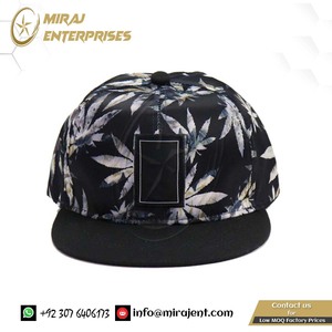 Gorra plana de moda para exteriores 4 estaciones Unisex imitación cuero algodón apariencia tela etiqueta hoja de arce estampado Hip Hop sombrero - Product Image 5