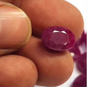 12 piezas de rubí natural de 10mm a 15mm Octágono ovalado faceta 86 Cts lote Iroc ventas rubí de alta calidad corte piedra preciosa suelta US $170 todo - Product Image 3