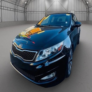 รถยนต์มือสองสภาพดี ปี 2013 รุ่น O-PTIMA SEDAN TRIM SX ขับเคลื่อนล้อหน้า เครื่องยนต์ 274 แรงม้า 2 ลิตร 14 สีภายนอกสีดำอีโบนี เกียร์อัตโนมัติ 6 สปีด พร้อมใช้งาน - Product Image 1
