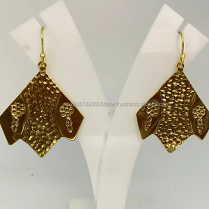 Boucles d'oreilles pendantes en argent Sterling 925 pour femmes élégantes plaquées or Style classique religieux intemporel pour les mariages fêtes cadeau - Product Image 1