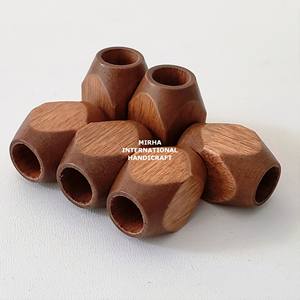 Lot de 4 perles en bois à facettes caramel 20mm en forme et taille de perles en bois colorées personnalisées Livraison rapide depuis l'Inde - Product Image 6