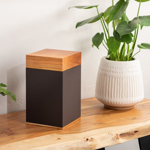 โกศไม้คุณภาพสูงสไตล์ร่วมสมัย โกศเผาศพสมัยใหม่สำหรับผู้ใหญ่และสัตว์เลี้ยง ขายส่งจากโรงงานในเวียดนาม - Product Image 5