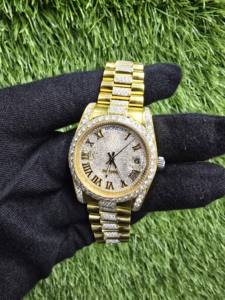 Montre pour homme ultra-luxe bicolore, sertie de diamants Moissanite étincelants VVS, cadran à chiffres romains, édition limitée, fonction jour - Product Image 2