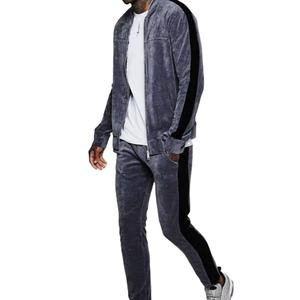 Ensemble de survêtement polaire brodé pour homme, idéal pour l'hiver, avec fermeture éclair – Collection 2026 - Product Image 1